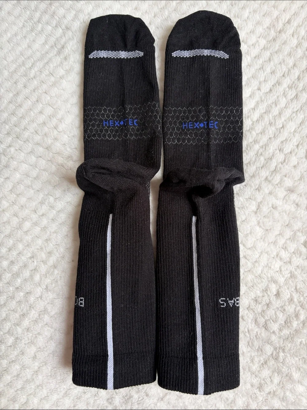 NWOT Bombas Women’s UltraLite Sport Half Calf Black Socks - Unisex Large